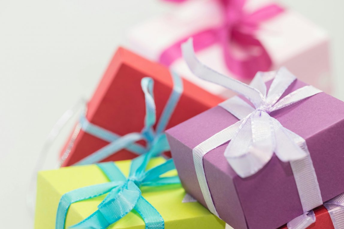 Geschenke aus steuerlicher Sicht – was ist ab 2024 zu beachten?